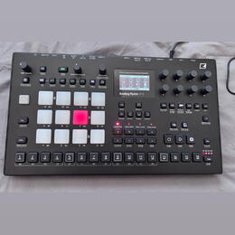 Analog Rytm mk2, 6 měs. starý