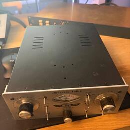 Prodam předzesilovač Universal Audio twin-finity 710