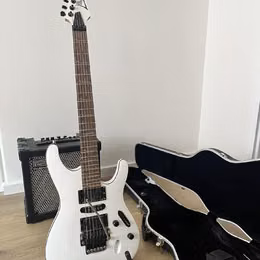 Ibanez S570B + Roland Cube 20XL + kufr | TOP stav