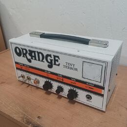 Orange Tiny Terror hlava