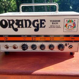 Orange terror bass 500 W
