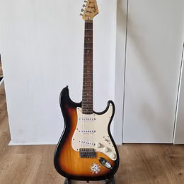 Fender Squier Stratocaster Sunburst 