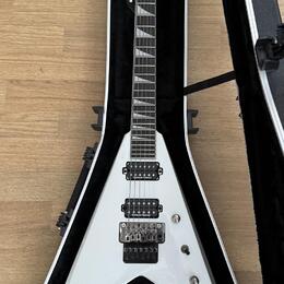 JACKSON PRO SERIES KING V KV Quicksilver
