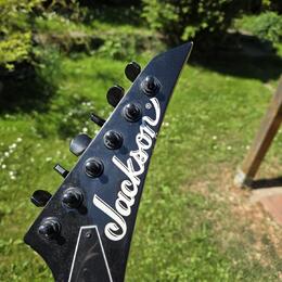 Jackson JS12 Dinky Krk