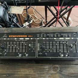 SY-2 Behringer