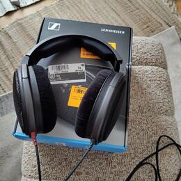 Sennheiser HD 600 top stav , zánovní - krabice 