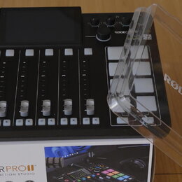 RØDECaster Pro II – perfektní stav+ ochranné plexi
