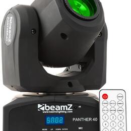 Černé pohyblivé světlo s zeleným filtrem v čočce. Na přístroji jsou bílé nápisy beamZ, PANTHER 40 a webová adresa www.beamzlighting.com. Zařízení má…