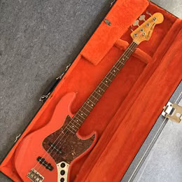 FENDER SQUIER - JV 1982-83