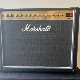 Marshall DSL40CR + origin&aacute;ln&iacute; footswitch + Gator obal
