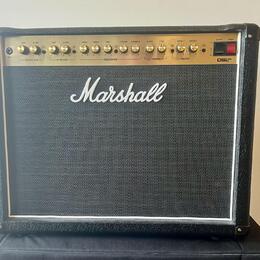 Marshall DSL40CR + originální footswitch + Gator obal