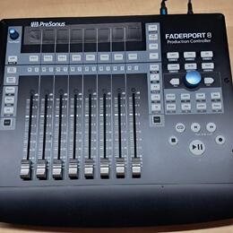 PreSonus Faderport 8 – 100% stav, jako nový