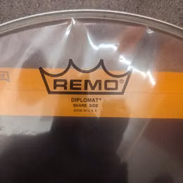 reso bl&aacute;na REMO diplomat 14"