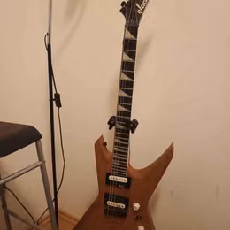 Jackson JS32T Warrior Natural + kombo Blackstar