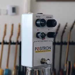 Mythos Pedals Positron Cascading Amp Distortion
