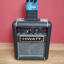 Set pro kytaristy: Kombo HIWATT Maxwatt Spitfire + efekt Fen