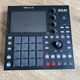 Akai MPC