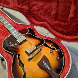 Lubová kytara Ibanez LGB30 Vintage Yellow Sunburst