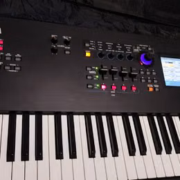 Yamaha MODX 8