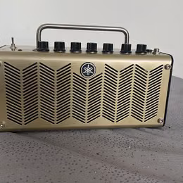 Elektroakustick&eacute; kombo