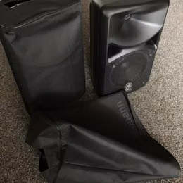 Yamaha Stagepas 400BT Cover Bundle