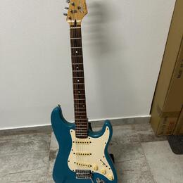 Squier Standard Stratocaster M2 (MIK)