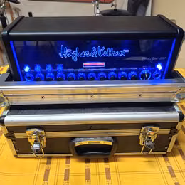 Hughes Kettner Black Spirit 200