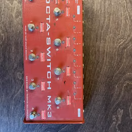 Carl Martin Octa Switch MK 3