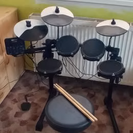 Alesis DEBUT KIT 
