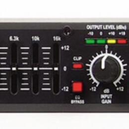 DBX 215 - equalizer 2x15 pásem 