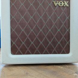 VOX AC4TV lampa přepínací