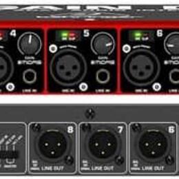 Behringer ADA8200