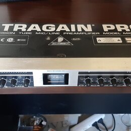 BEHRINGER ultragain mic2200