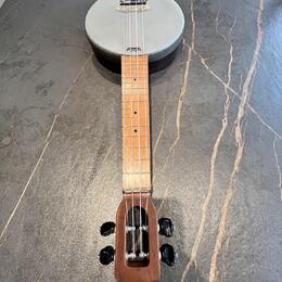Magic fluke Firefly banjolele soprano ukulele