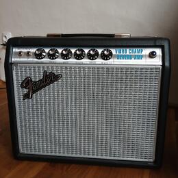 Fender Vibro Champ
