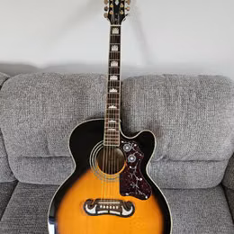 Elektroakustick&aacute; kytara Epiphone EJ-200CE/VS 
