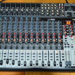 Mix XENYX X 2222
