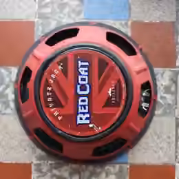 Kytarov&yacute; reproduktor 