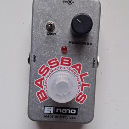 EHX BassBalls