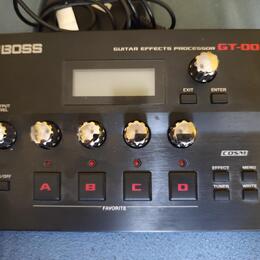 Boss GT001