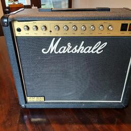Marshall 4210 JCM 800 50W 1983