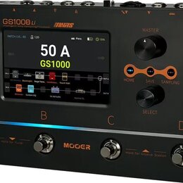 Černý procesor kytarových efektů s displejem a ovládacími prvky. Na horní části je nápis GS1000 Li Intelligent Amp Sampling Processor a logo MOOER. N…