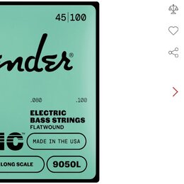 Balení basových strun značky Fender v tyrkysovém provedení. Na obalu jsou nápisy MEDIUM/LIGHT, 45|100, SUB SONIC, ELECTRIC BASS STRINGS FLATWOUND a M…