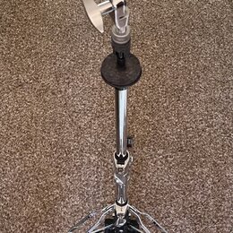 Hi-hat stojan, Basix