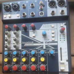 Soundcraft Notepad 8fx