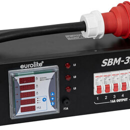 Černý rozvodč produkt s nápisem eurolite a označením SBM-32B POWER DISTRIBUTOR. Na předním panelu je digitální multimetr s červenými displeji a šest…