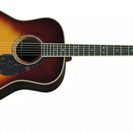 Akustická kytara s tělem typu dreadnought v žlutomodrém sunburst provedení. Na hlavě hředu je bílý nápis YAMAHA. Kytara má tmavý hmatník a tmavě hněd…