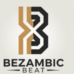 Grafické logo složené ze stylizovaného písmena B v hnědé a černé barvě. Pod symbolem je uveden text BEZAMBIC BEAT v černém písmu. Celý obraz je na sv…