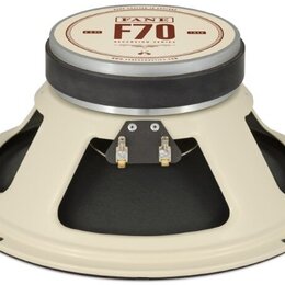 Reproduktor s krémovým rámem a černou membránou. Na horním krytu je nápis FANE F70 ASCENSION SERIES, dále text ESTD 1932 a WWW.FANEAcoustics.com. V h…