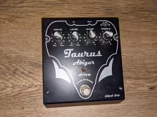 TAURUS ABIGAR DRIVE - BLACK LINE